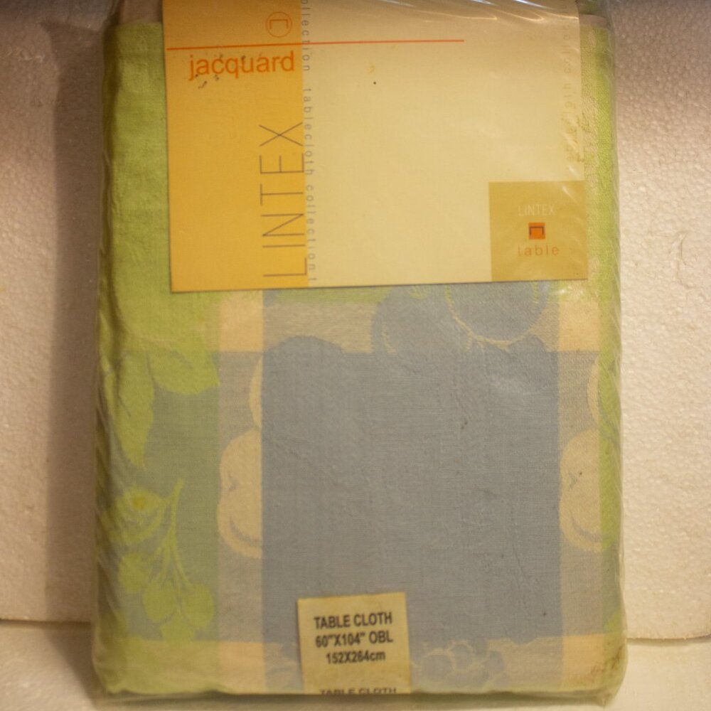 Lintex Jacquard Oblong 60 x 104 Inches Blue Green Tablecloth 100% Cotton
